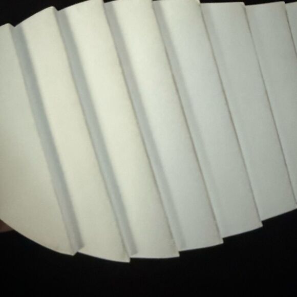 Brand new in box size 3 kids unisex Burberry sandals - Picture 3 of 9